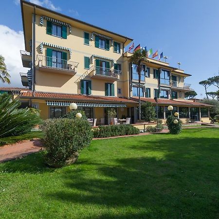 Hotel Gemma Del Mare マリーナ・ディ・ピエトラサンタ エクステリア 写真