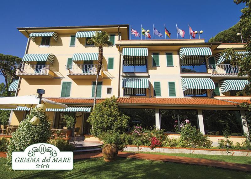 Hotel Gemma Del Mare マリーナ・ディ・ピエトラサンタ エクステリア 写真