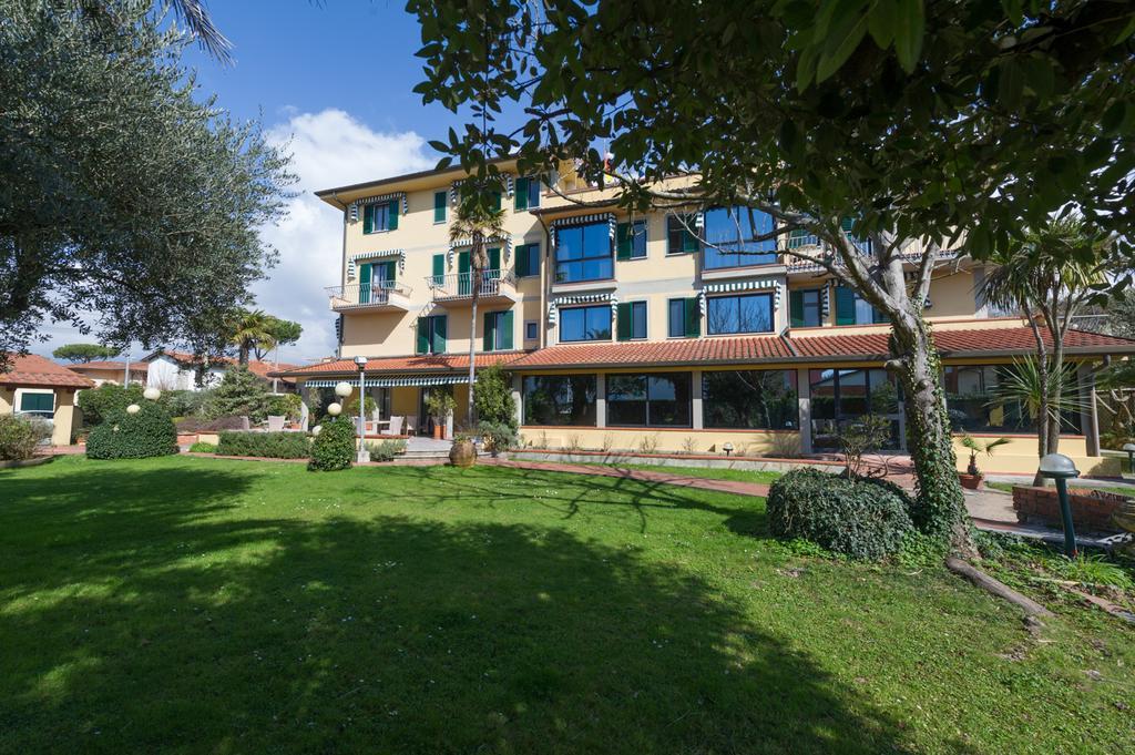 Hotel Gemma Del Mare マリーナ・ディ・ピエトラサンタ エクステリア 写真